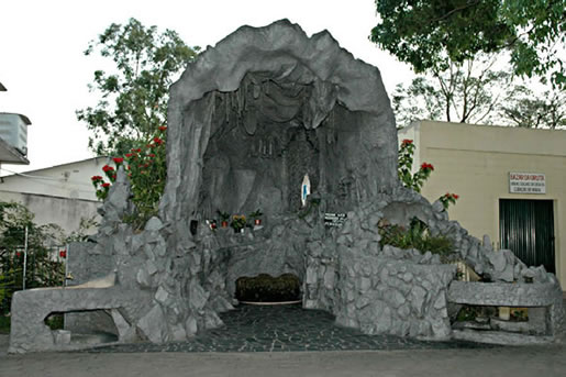 Gruta de Nossa Senhora de Lourdes